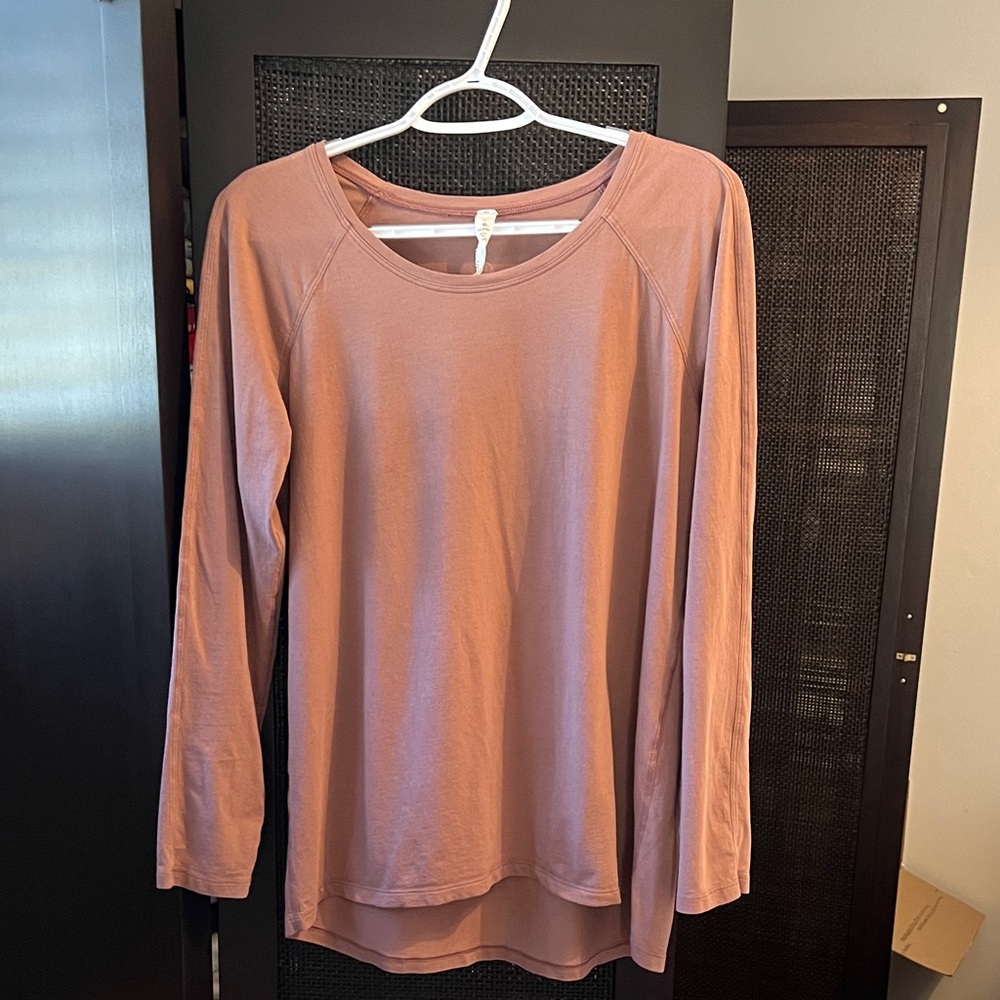 lululemon athletica Dusty Rose Long Sleeve Top